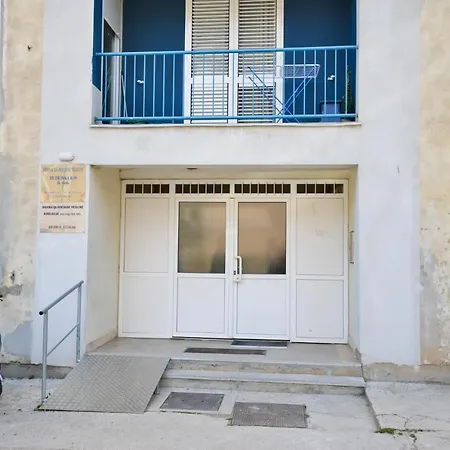 Rocky Ii Apartment Zadar