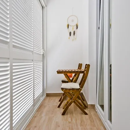 Rocky Ii Apartment